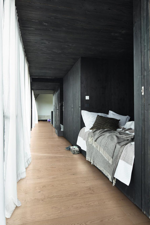 MEISTER LINDURA HOLZBODEN HD 400 EICHE LEBHAFT CREMEWEISS 8908 - WEAREFLOOR