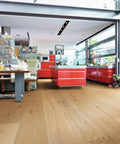 MEISTER LINDURA HOLZBODEN HD 400 EICHE AUTHENTIC KARAMELL 8916 - WEAREFLOOR