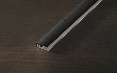 Abschlussprofil PROCOVER Designfloor Alu 4-9mm eloxiert Schwarz matt - wearefloor